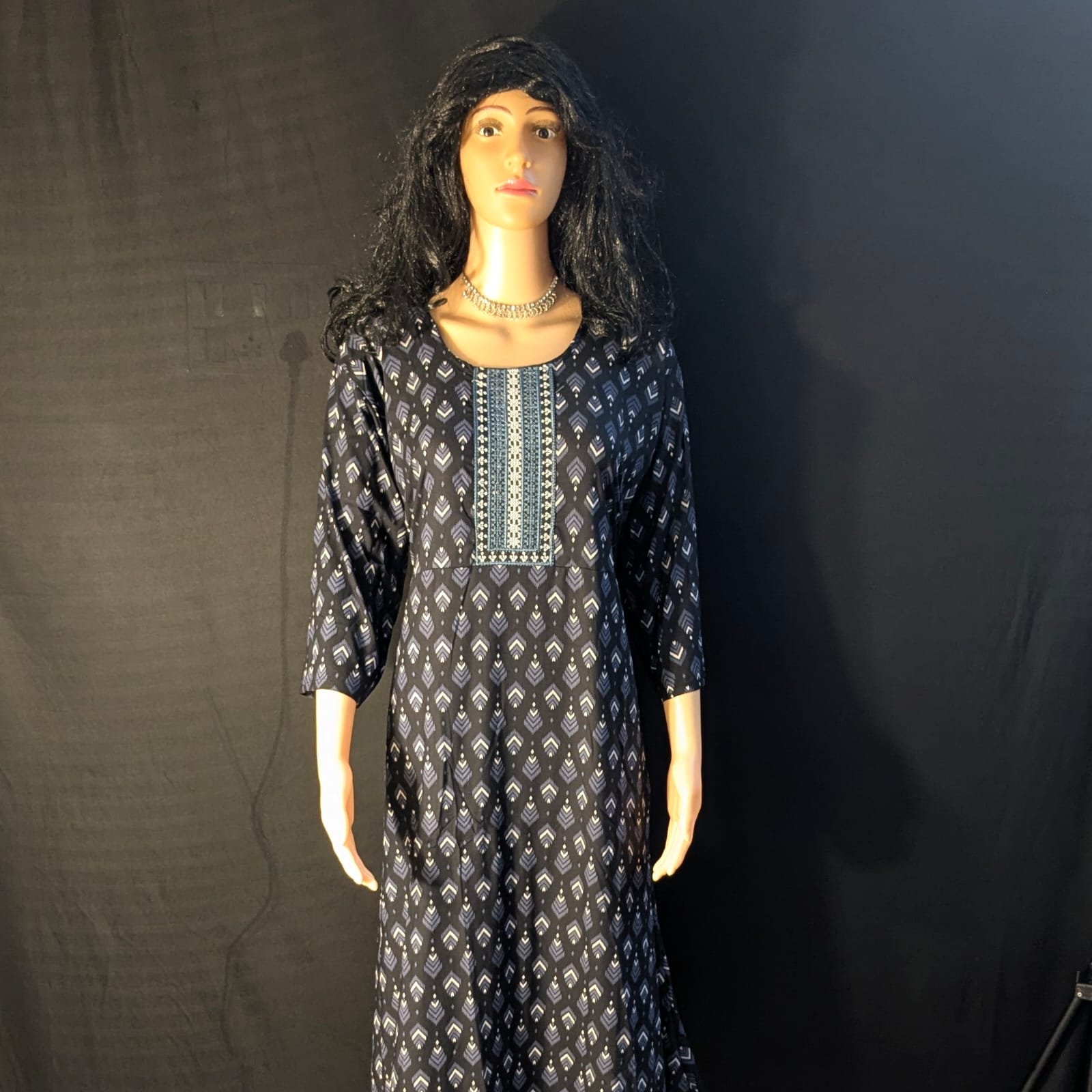 Elegant Navy Blue Umbrella Model Kurti for Women – Flared Ethnic Wear with 3/4th Sleeves