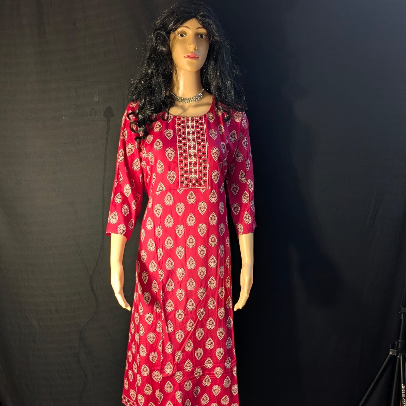 Traditional Dark Pink Umbrella Model Kurti with Big Tree Motifs