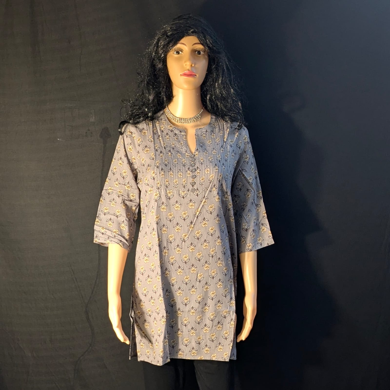 Elegant Grey Floral Tunic Kurti – Button Neck Design